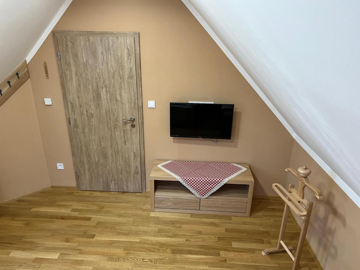 Ubytovani Arrow Lesna  Zewnętrze zdjęcie